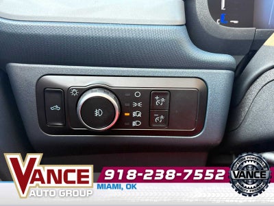 2025 Ford Maverick Lobo Standard