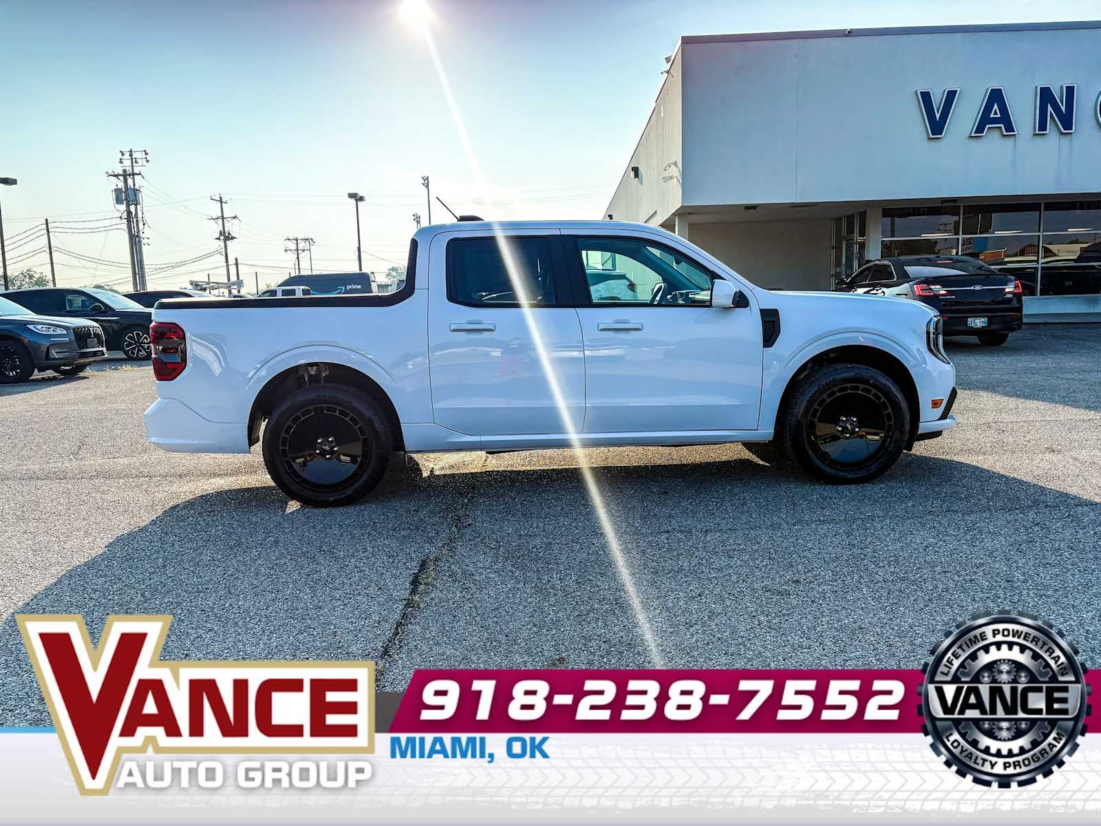 2025 Ford Maverick Lobo Standard