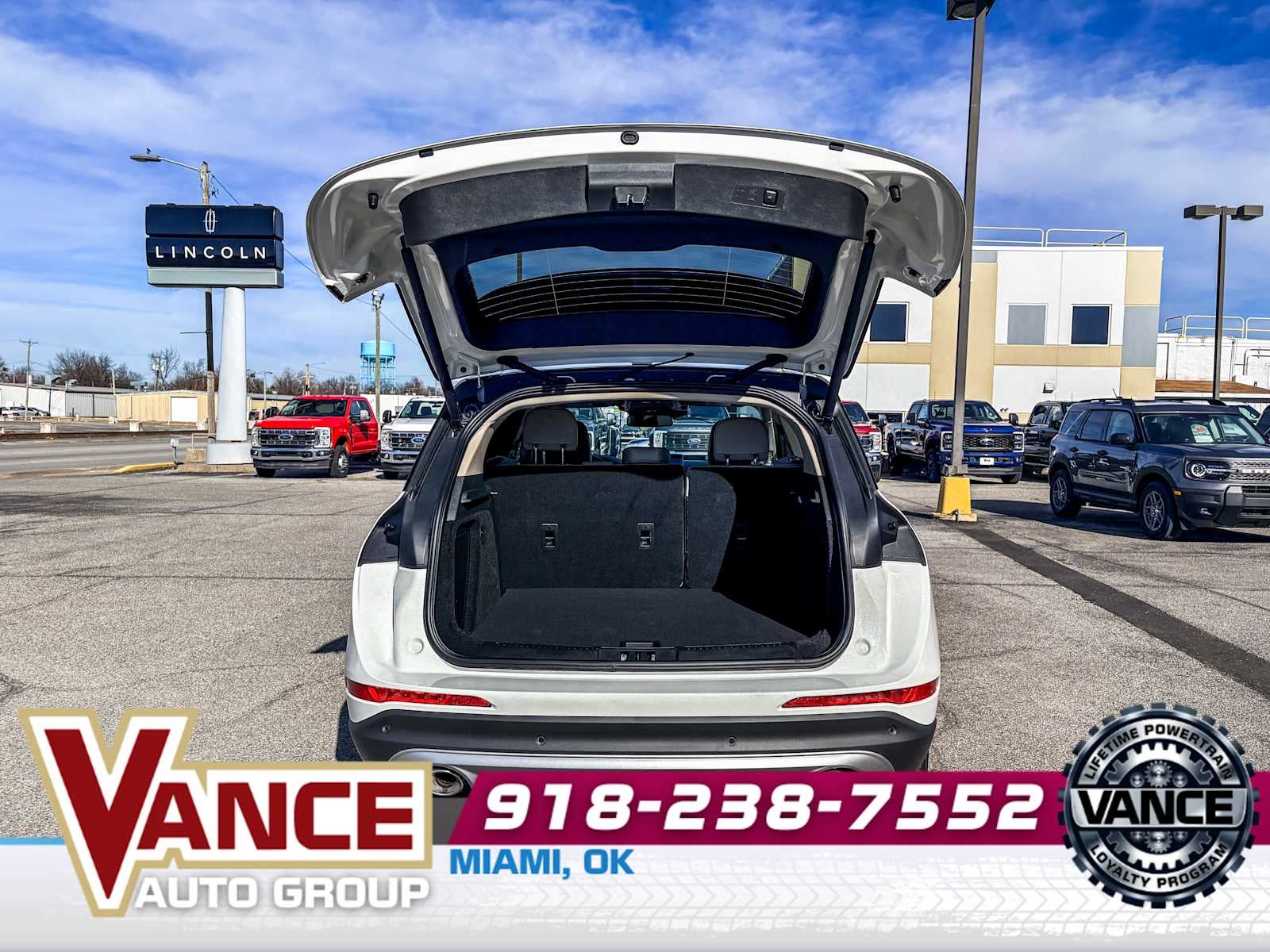 2026 Lincoln Corsair Premiere