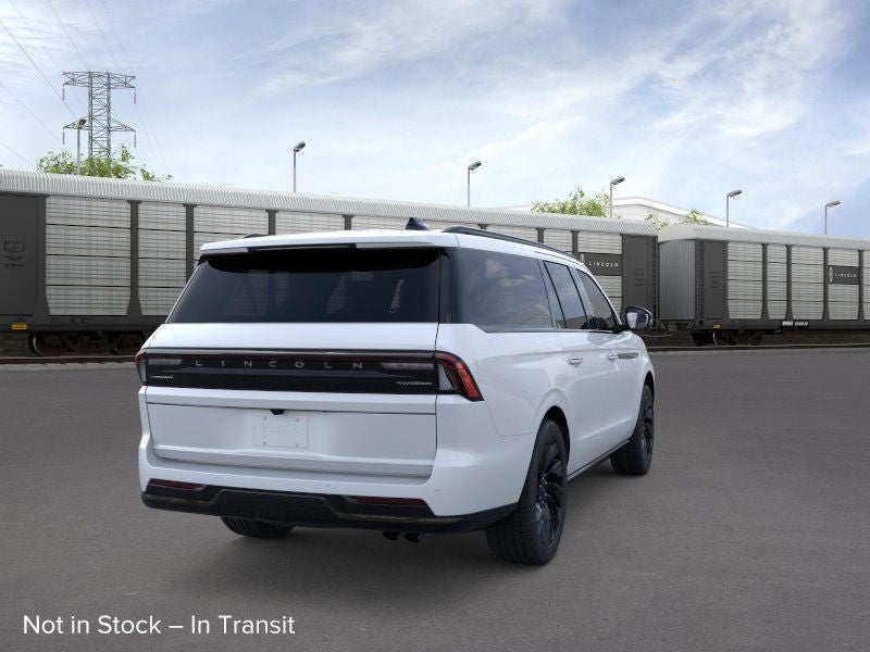 2026 Lincoln Navigator L Reserve