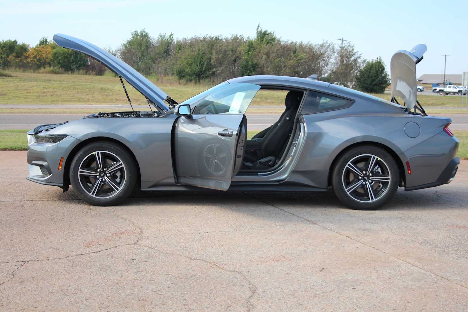 2025 Ford Mustang EcoBoost