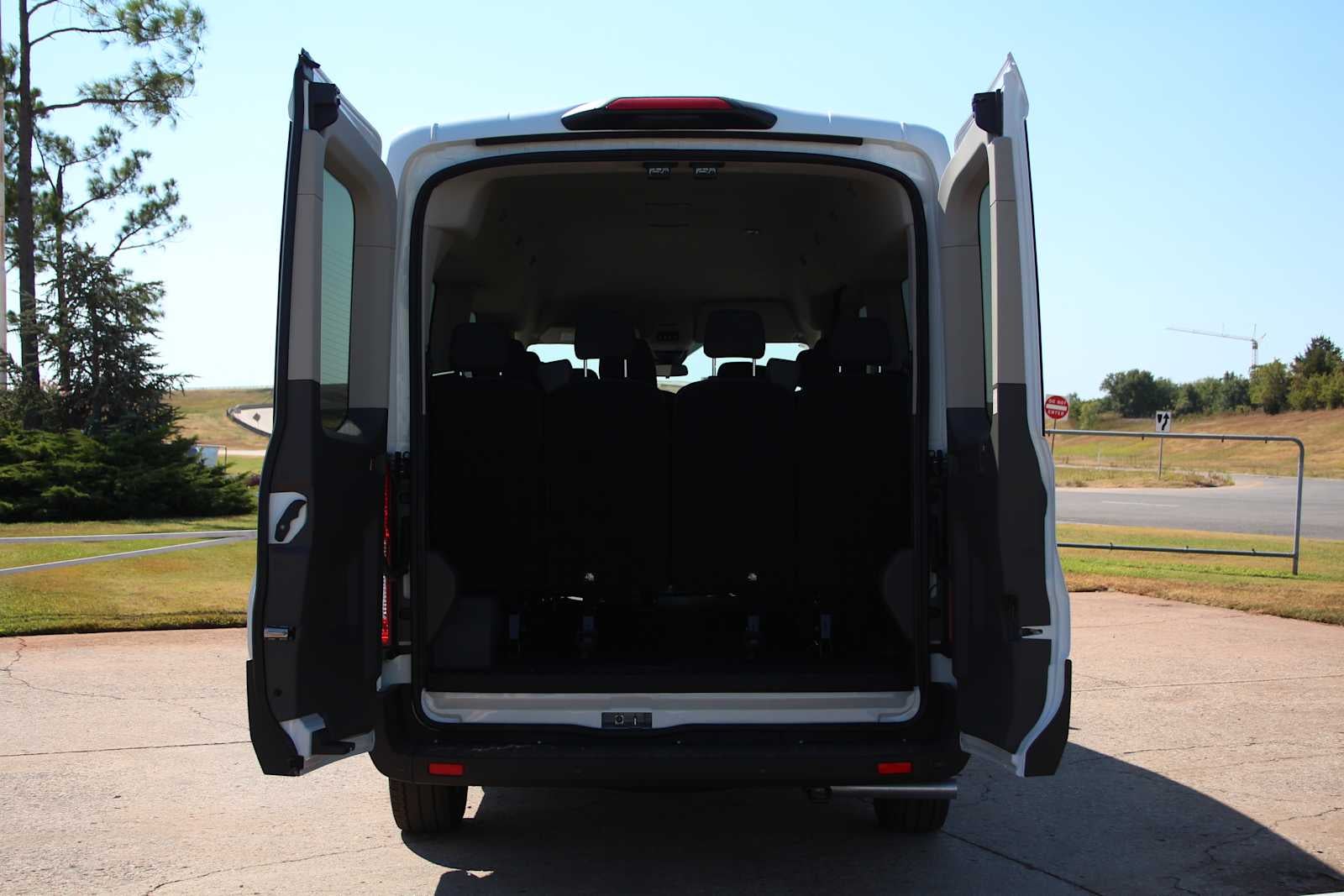 2026 Ford Transit Passenger Wagon XL