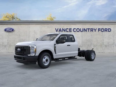 2026 Ford Super Duty F-350 DRW Chassis Cab XL