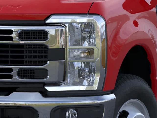 2025 Ford Super Duty F-350 DRW F-350® XL