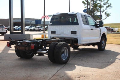 2026 Ford Super Duty F-350 DRW Chassis Cab XL