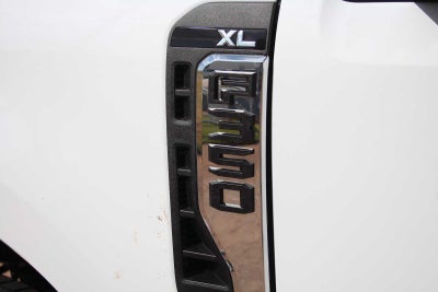 2026 Ford Super Duty F-350 DRW Chassis Cab XL