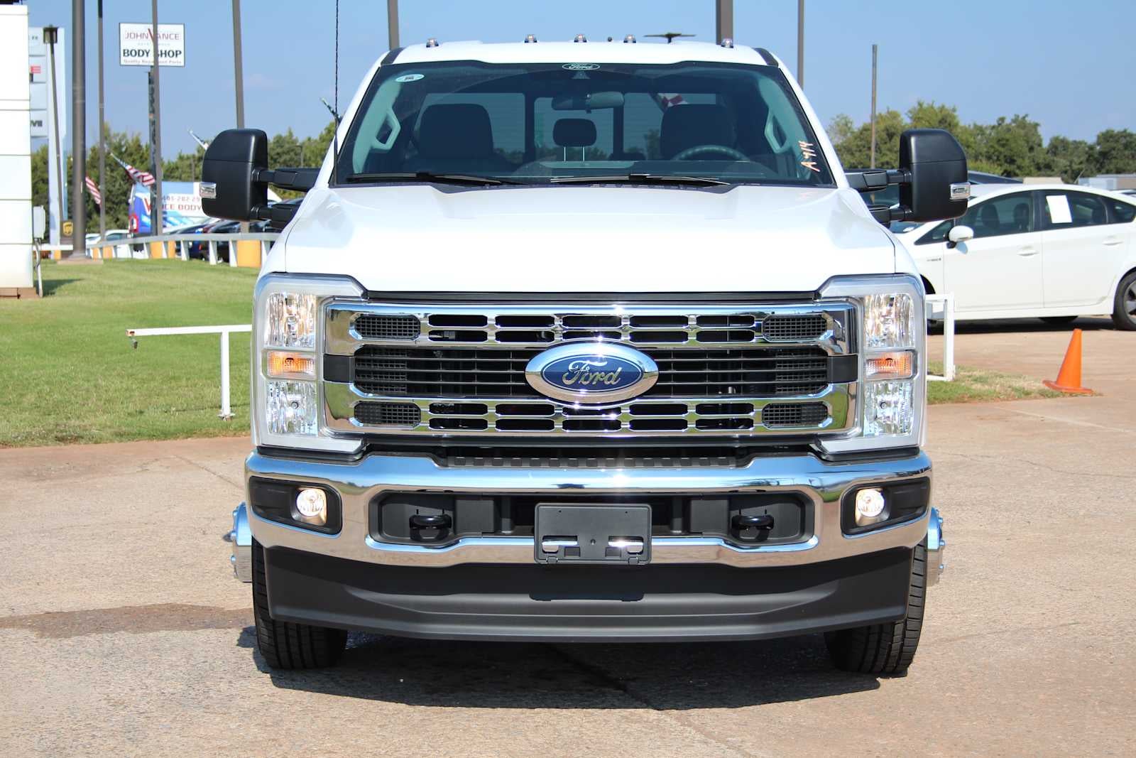 2026 Ford Super Duty F-350 DRW XL