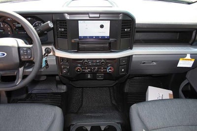 2026 Ford Super Duty F-350 DRW XL