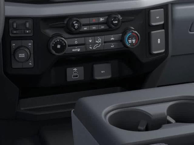 2025 Ford Super Duty F-350 DRW Chassis Cab XL