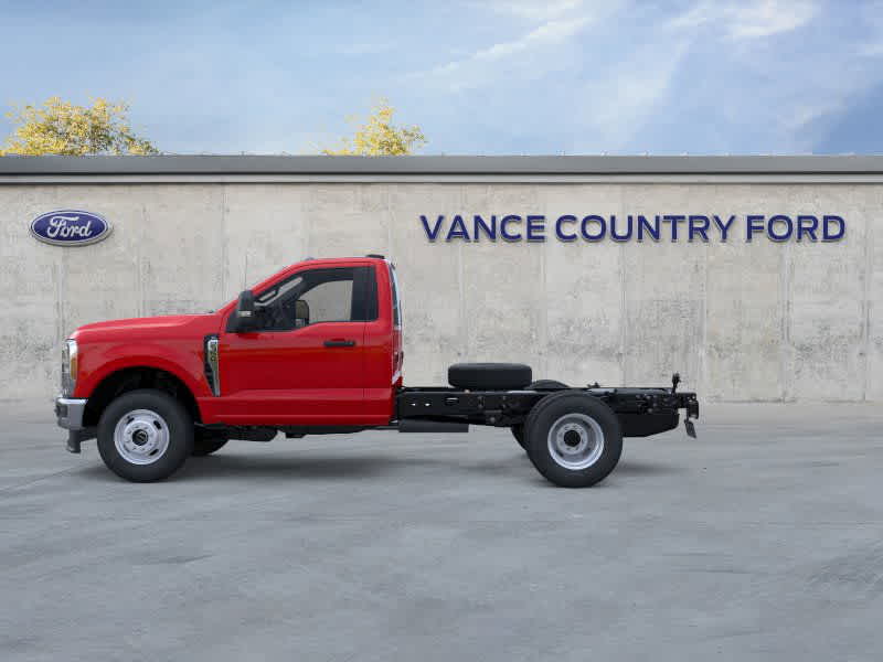 2025 Ford Super Duty F-350 DRW F-350® XL