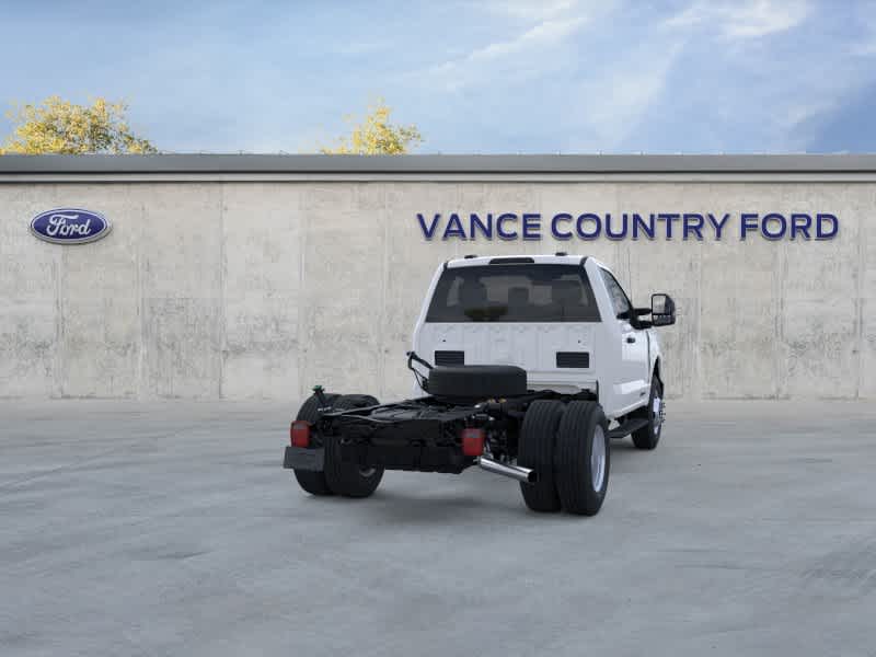 2026 Ford Super Duty F-350 DRW XL