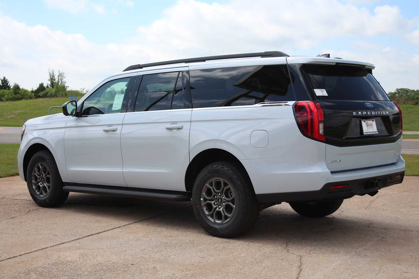 2026 Ford Expedition Max Active