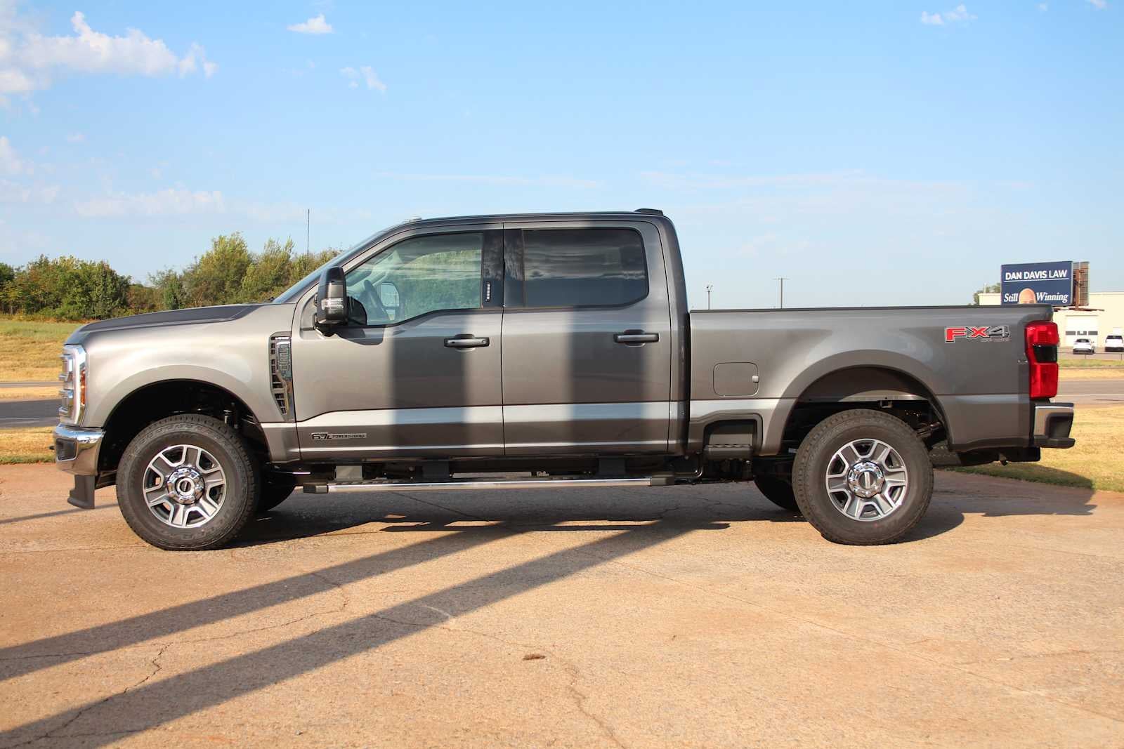 2026 Ford Super Duty F-250 SRW LARIAT