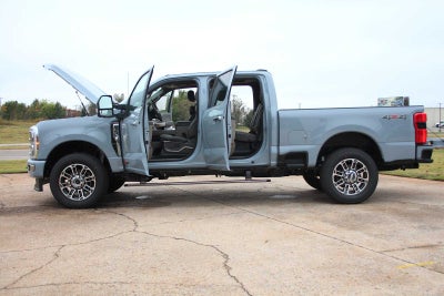 2026 Ford Super Duty F-350 SRW Platinum