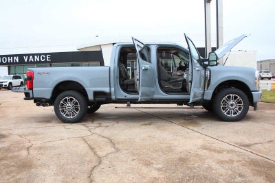 2026 Ford Super Duty F-350 SRW Platinum