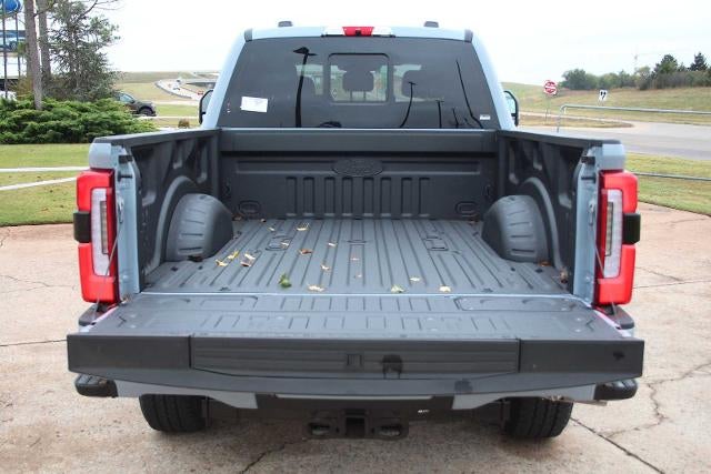 2026 Ford Super Duty F-350 SRW Platinum