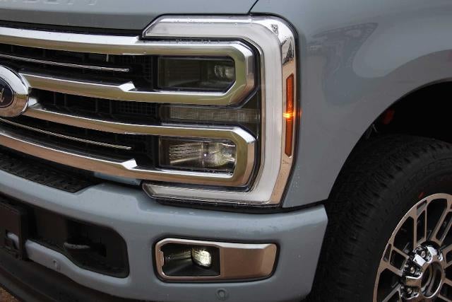 2026 Ford Super Duty F-350 SRW Platinum
