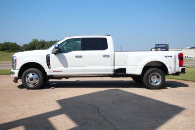 2026 Ford Super Duty F-350 DRW Pickup Platinum