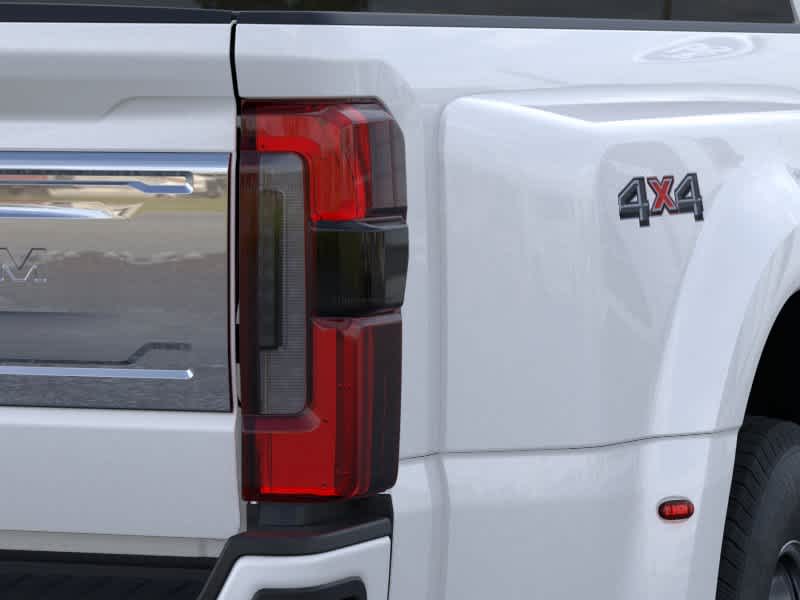 2026 Ford Super Duty F-350 DRW Pickup Platinum