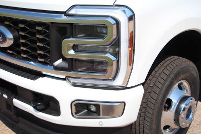 2026 Ford Super Duty F-350 DRW Pickup Platinum