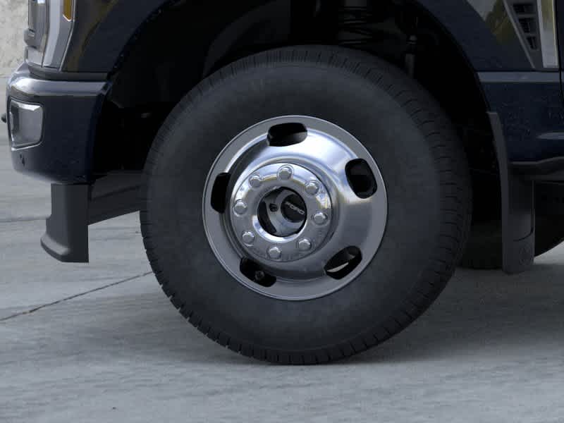2026 Ford Super Duty F-350 DRW Pickup Platinum