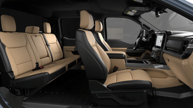 2027 Ford Super Duty F-350 DRW Pickup LARIAT
