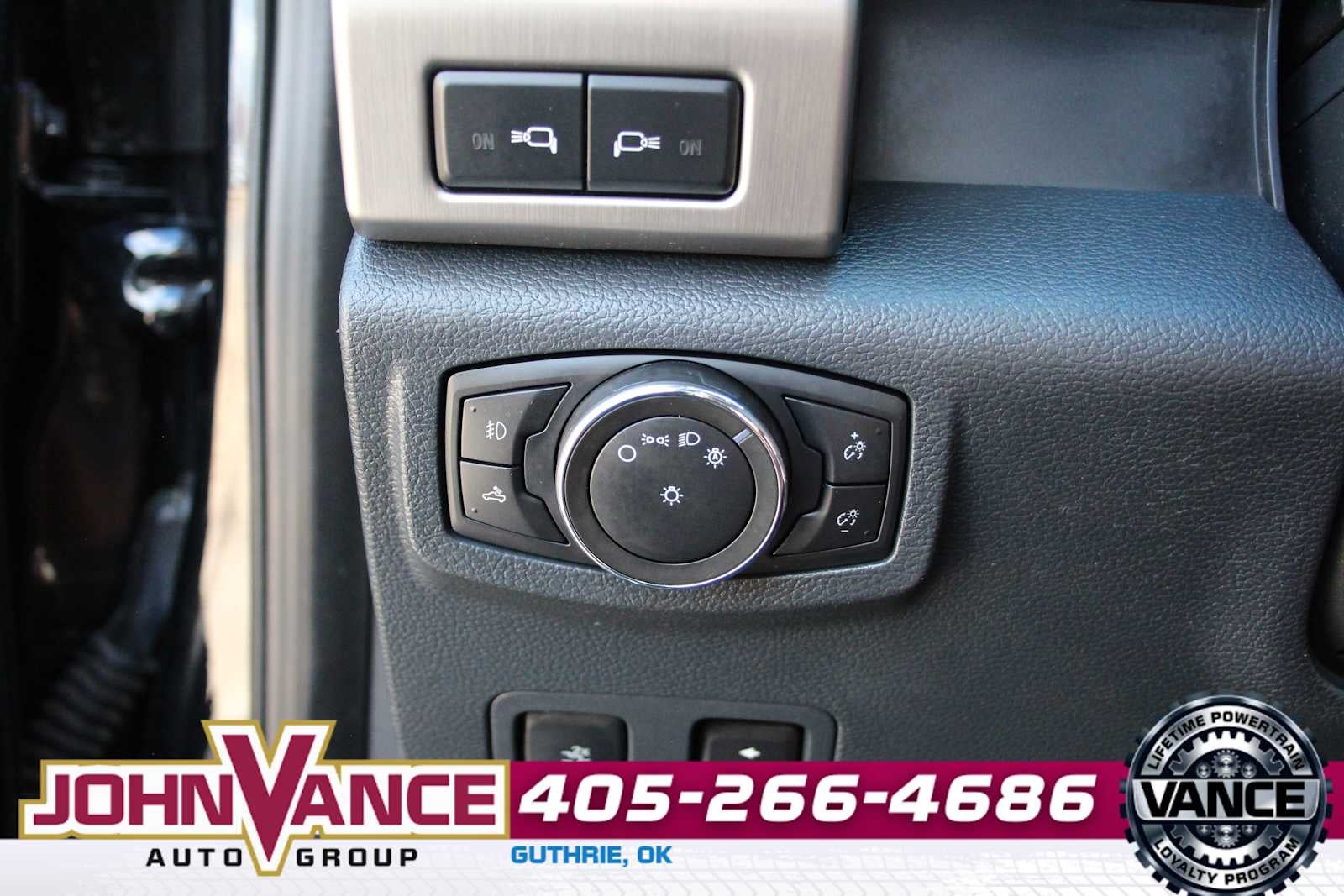 2022 Ford Super Duty F-350 DRW Platinum