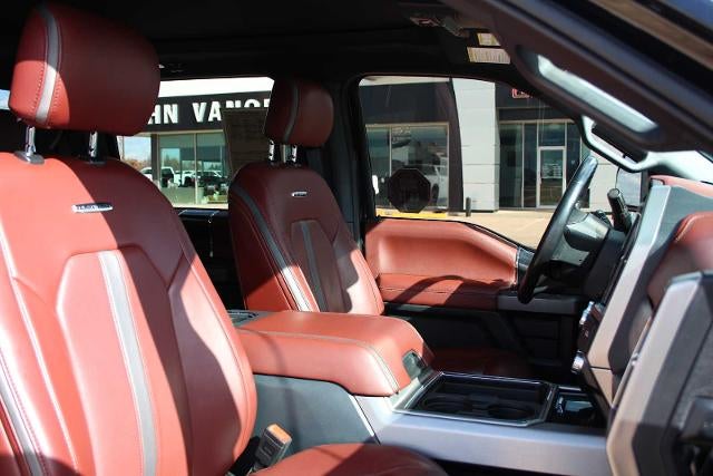 2022 Ford Super Duty F-350 DRW Platinum