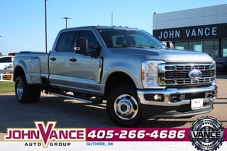 2024 Ford Super Duty F-350 DRW Pickup XLT