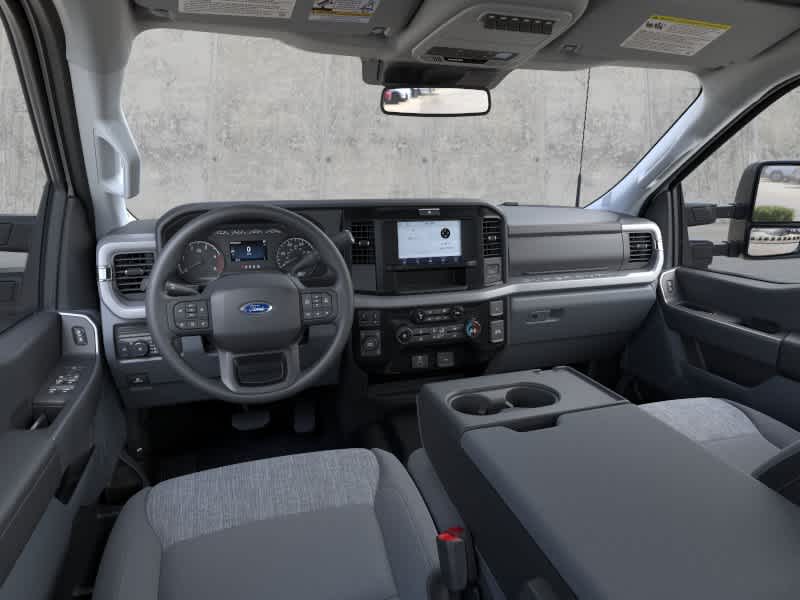 2026 Ford Super Duty F-350 DRW Pickup XLT