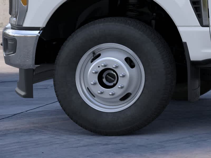 2026 Ford Super Duty F-350 DRW Pickup XL