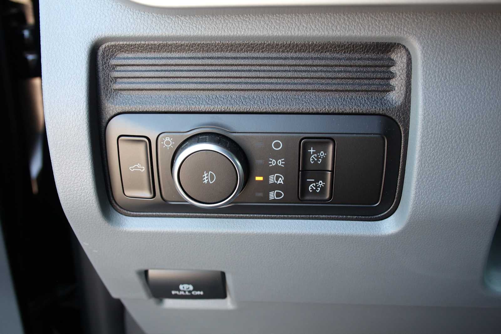 2026 Ford Super Duty F-350 DRW Pickup XLT