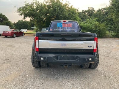 2018 Ford Super Duty F-350 DRW Pickup Platinum