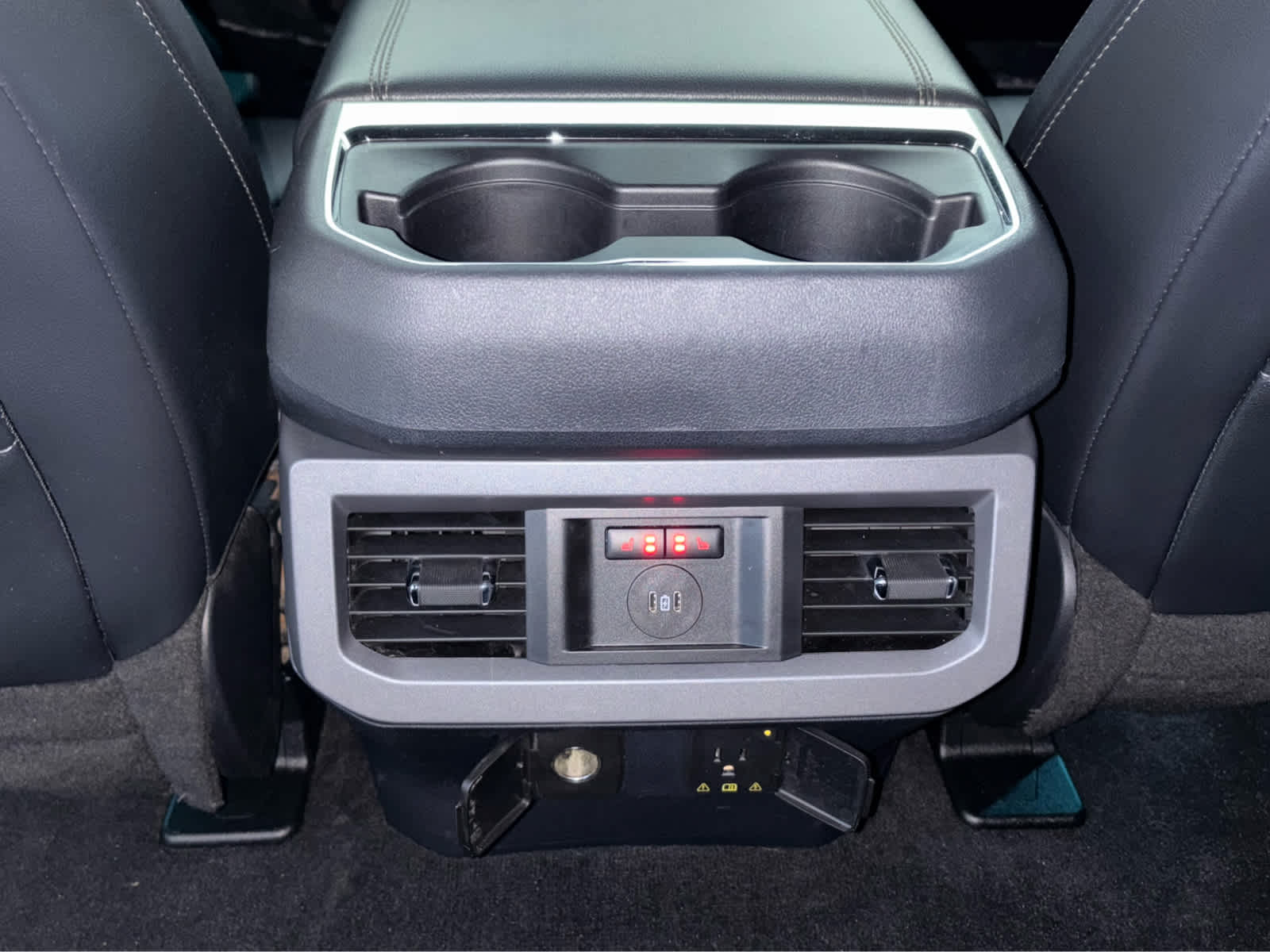 2023 Ford Super Duty F-350 DRW Pickup LARIAT