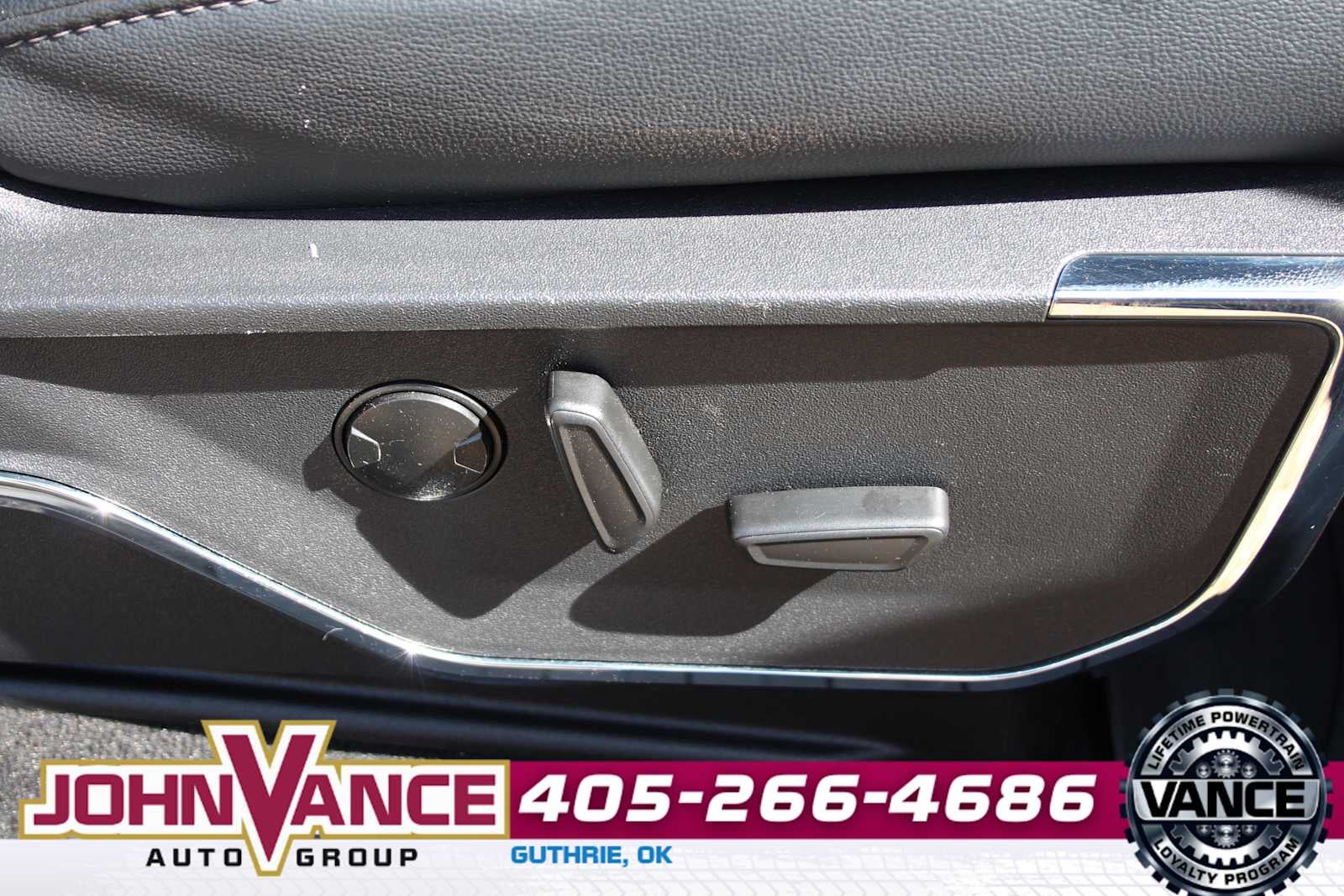 2024 Ford Super Duty F-350 DRW Pickup LARIAT