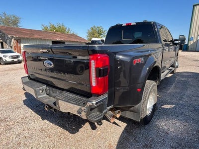 2024 Ford Super Duty F-350 DRW Pickup LARIAT