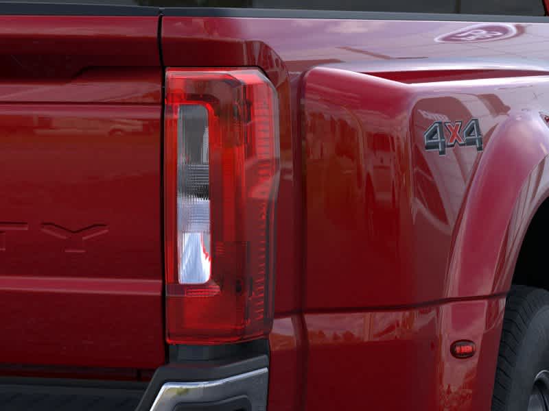 2026 Ford Super Duty F-350 DRW Pickup XLT