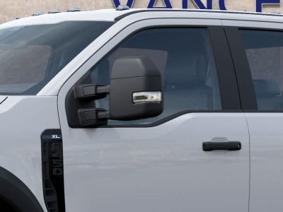2027 Ford Super Duty F-450 Pickup XL