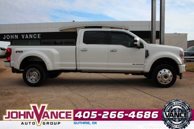 2022 Ford Super Duty F-450 DRW Platinum