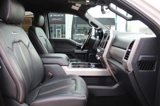 2022 Ford Super Duty F-450 DRW Platinum