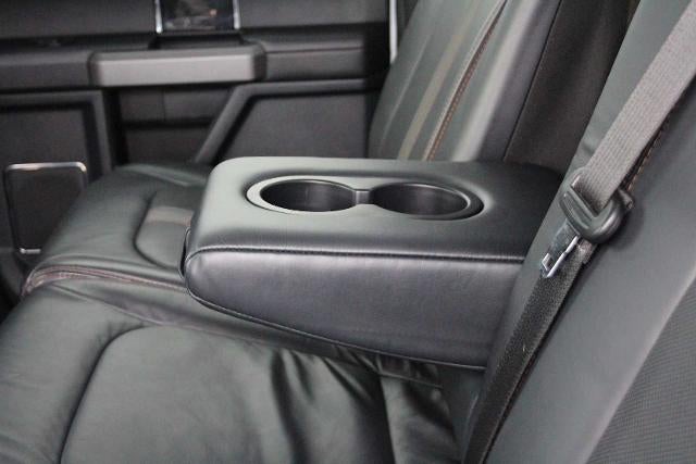 2022 Ford Super Duty F-450 DRW Platinum