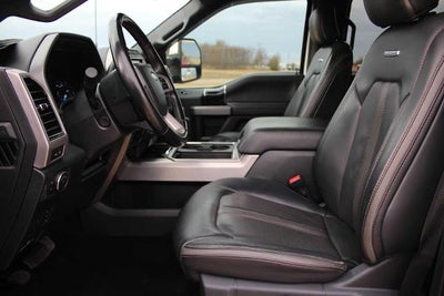 2022 Ford Super Duty F-450 DRW Platinum