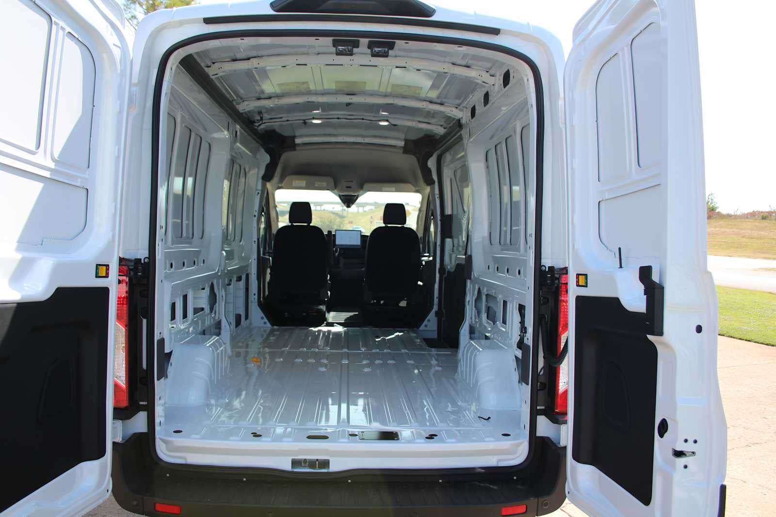 2026 Ford Transit Cargo Van