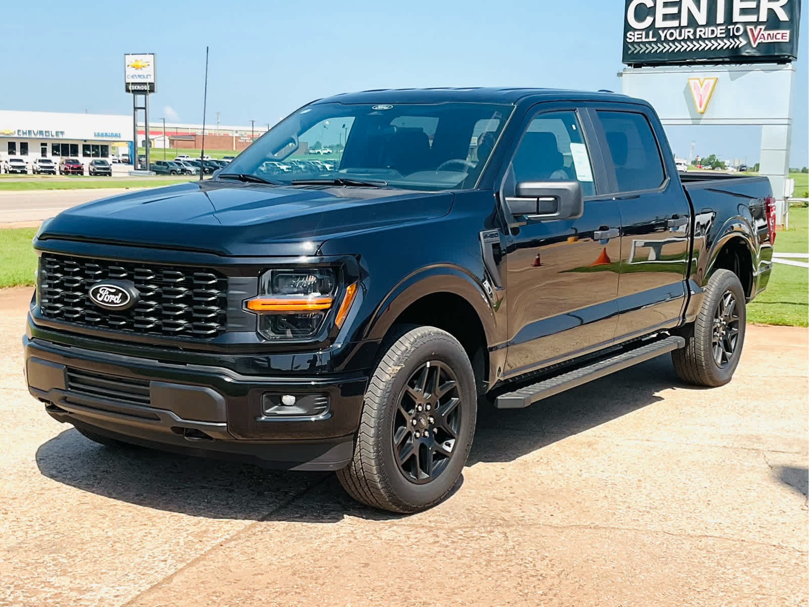 2025 Ford F-150 STX