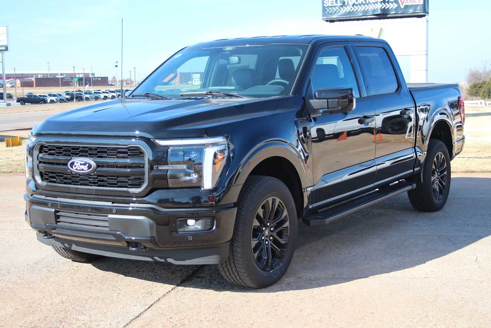 2025 Ford F-150 LARIAT