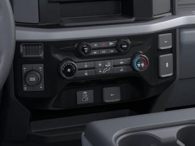 2026 Ford Super Duty F-350 SRW Pickup XL