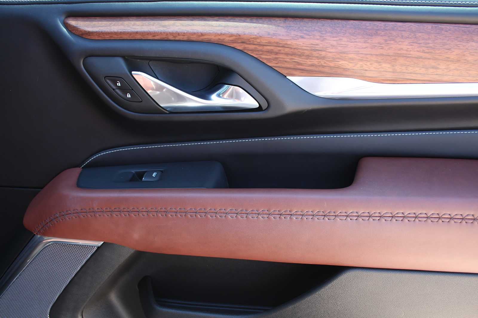 2023 GMC Yukon Denali Ultimate Denali Ultimate