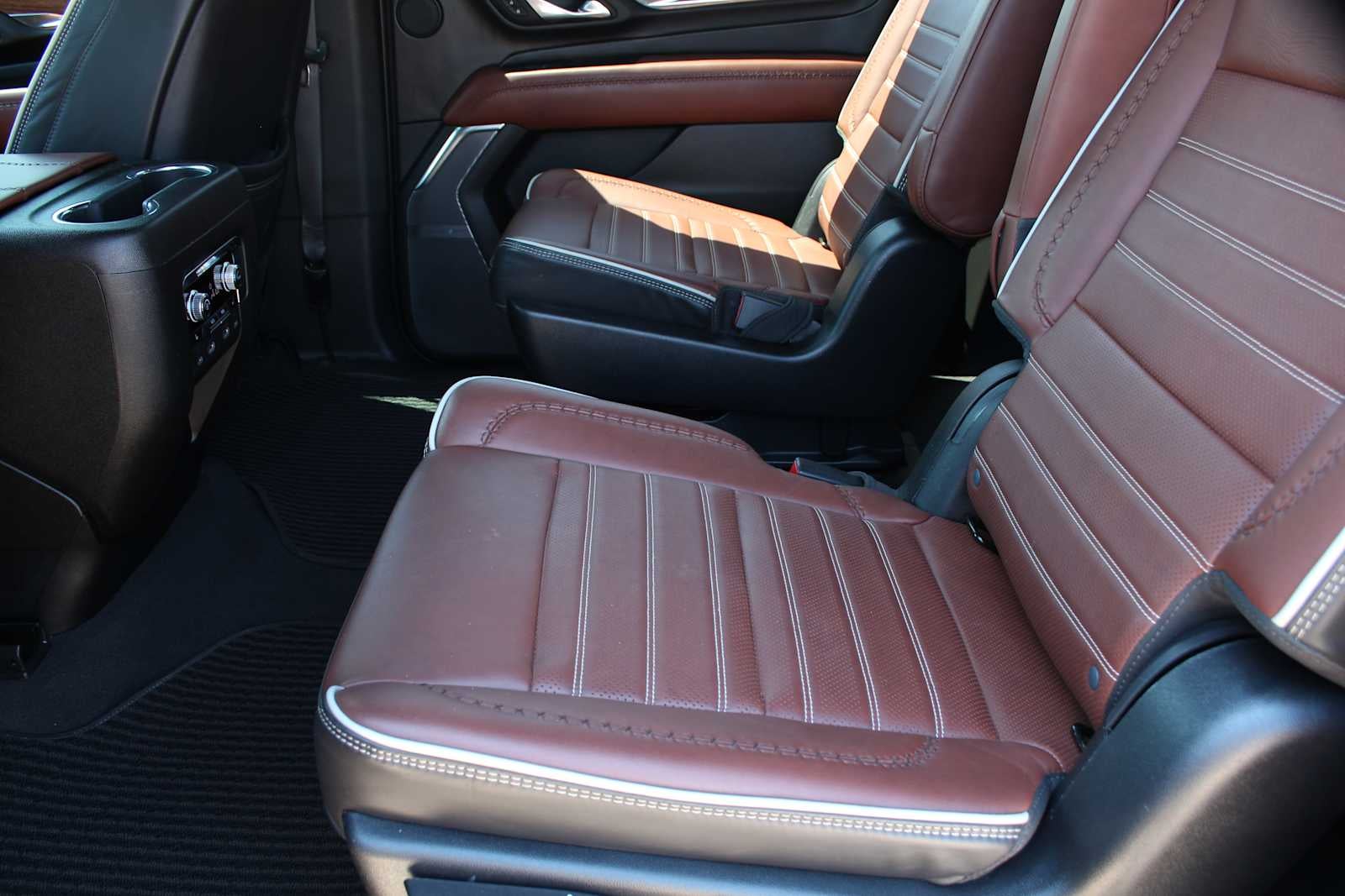 2023 GMC Yukon Denali Ultimate Denali Ultimate