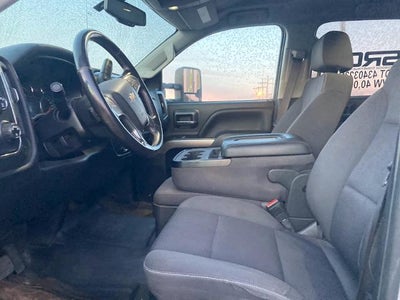 2021 Chevrolet Silverado MD LT