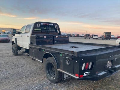 2021 Chevrolet Silverado MD LT